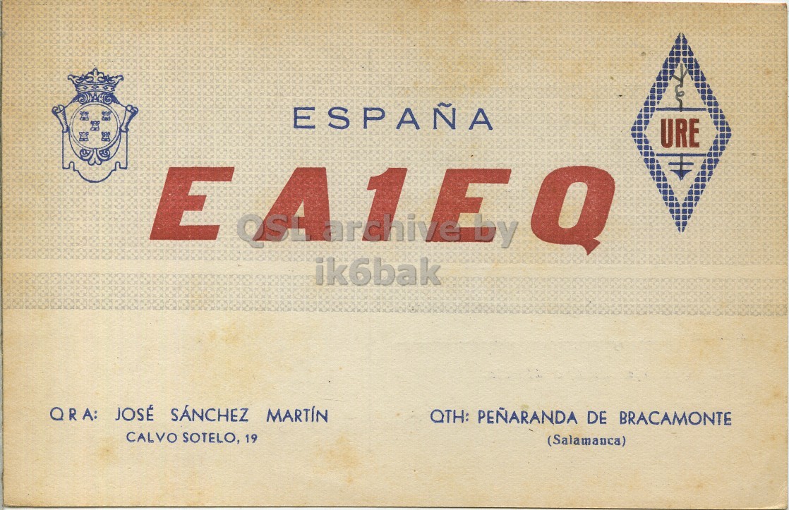 Front QSL card, of EA1EQ to I1LCN, September 19, 1962, PH mode. The QSL image contains the following objects: Book, Logo, Envelope, Mail. And contains this text: ESPAÑA URE E EA1EQ ik6bak QRA: JOSÉ SÁNCHEZ MARTÍN QTH: PEÑARANDA DE BRACAMONTE CALVO SOTELO, 19 (Salamanca) ESPAÑA URE E EA1EQ ik6bak QRA: JOSÉ SÁNCHEZ MARTÍN QTH: PEÑARANDA DE BRACAMONTE CALVO SOTELO, 19 (Salamanca).