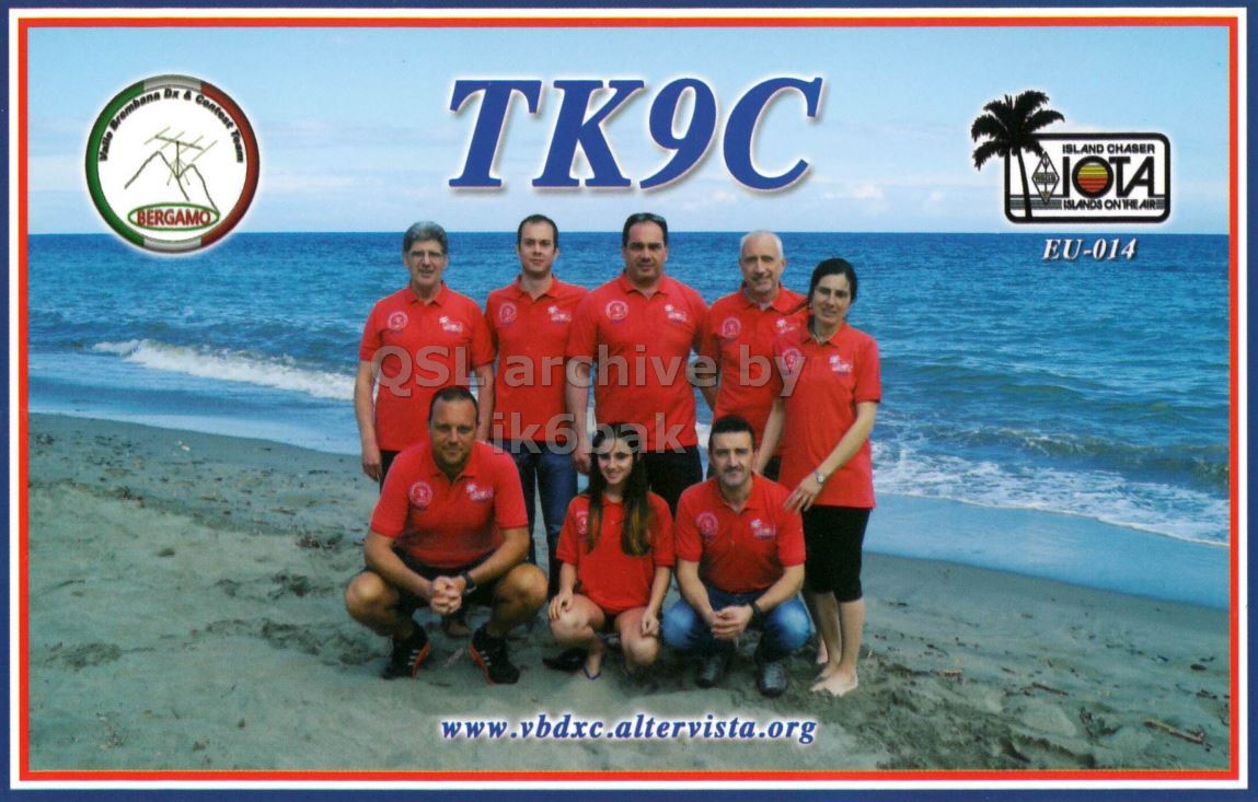 Front QSL card, of TK9C to IK2GRA, April 24, 2016, CW mode. The QSL image contains the following objects: People, Photography, Lifejacket, Vest, T-Shirt. And contains this text: ISLAND CHASER ISLANDS ON THEAIR BERGAMO EU-014 ik6bak www.vbdxc.altervista.org.